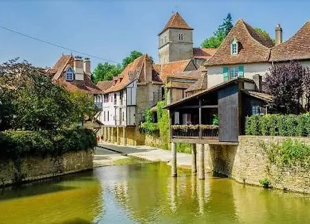 住宿加早餐酒店 La Maison De Lau 萨利-德贝阿恩