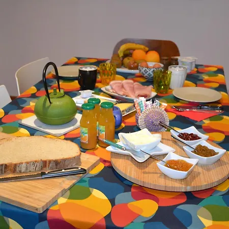 La Maison De Lau Couette-café 3*