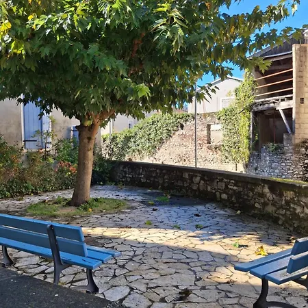 La Maison De Lau Salies-de-Béarn