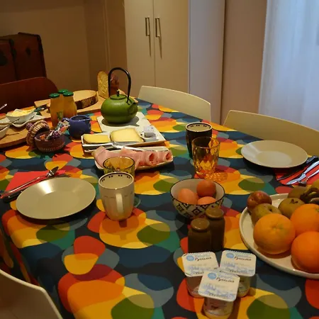 La Maison De Lau Bed & Breakfast 3*