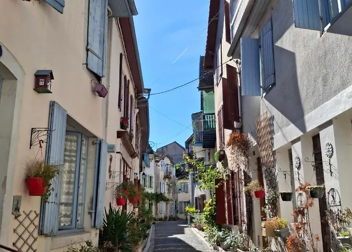 La Maison De Lau 住宿加早餐酒店
