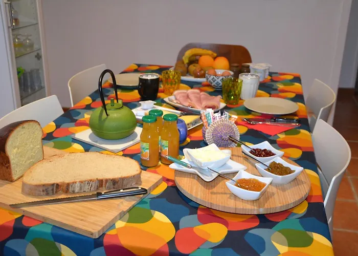 La Maison De Lau Bed & Breakfast 3*